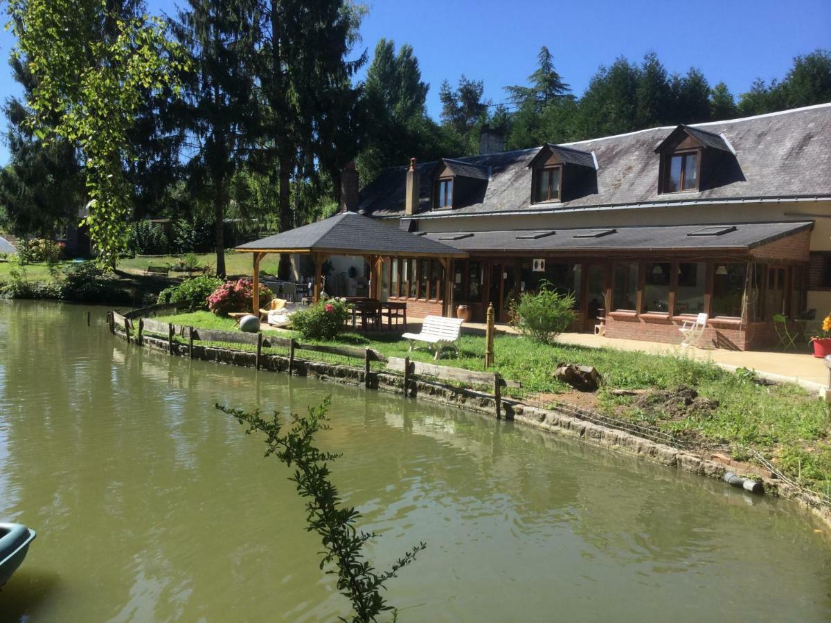 Bed and Breakfast Le Moulin Calme Luceau Esterno foto